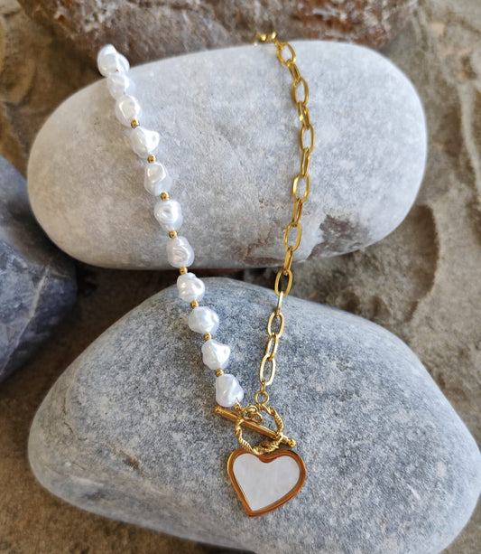 COLLAR  CORAZÓN NÁCAR