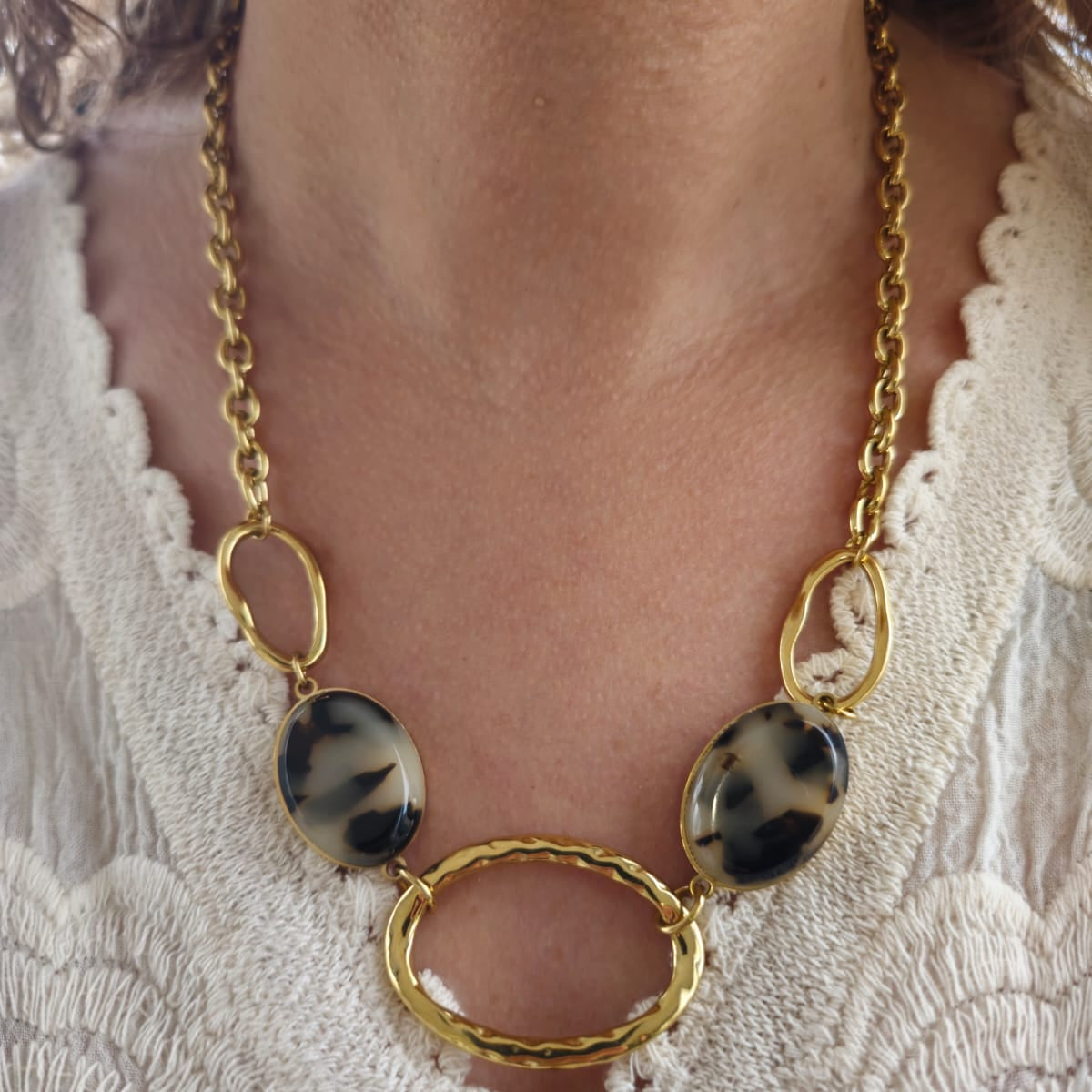COLLAR GRETTA