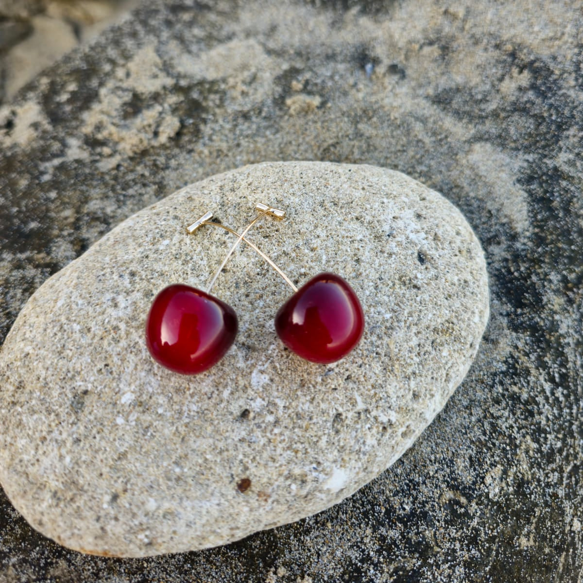 BRINCOS DE CEREJA
