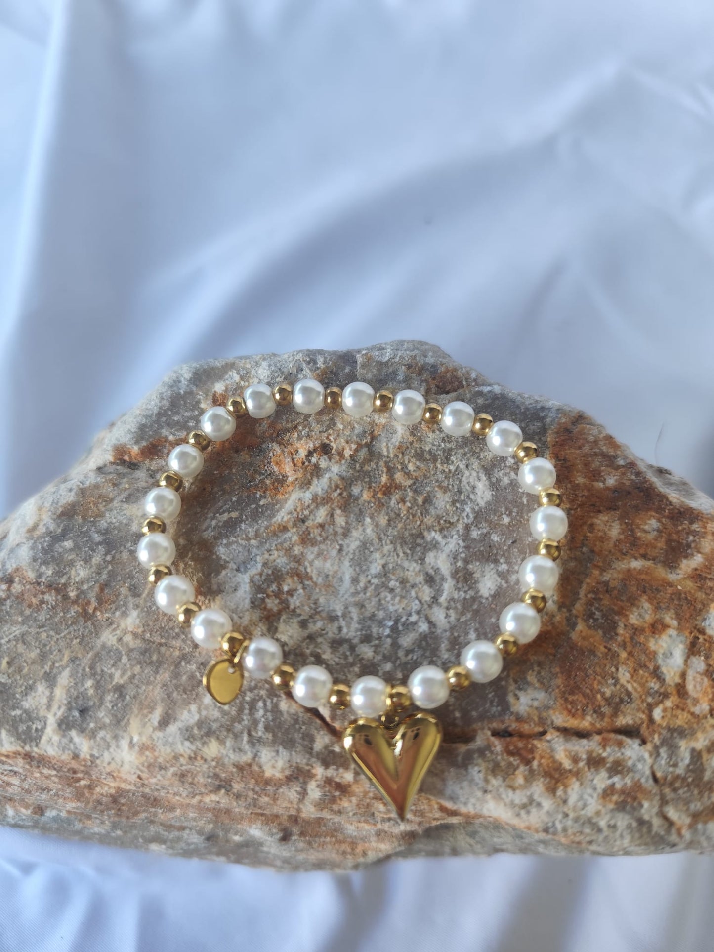 PULSERA CORAZÓN NACAR